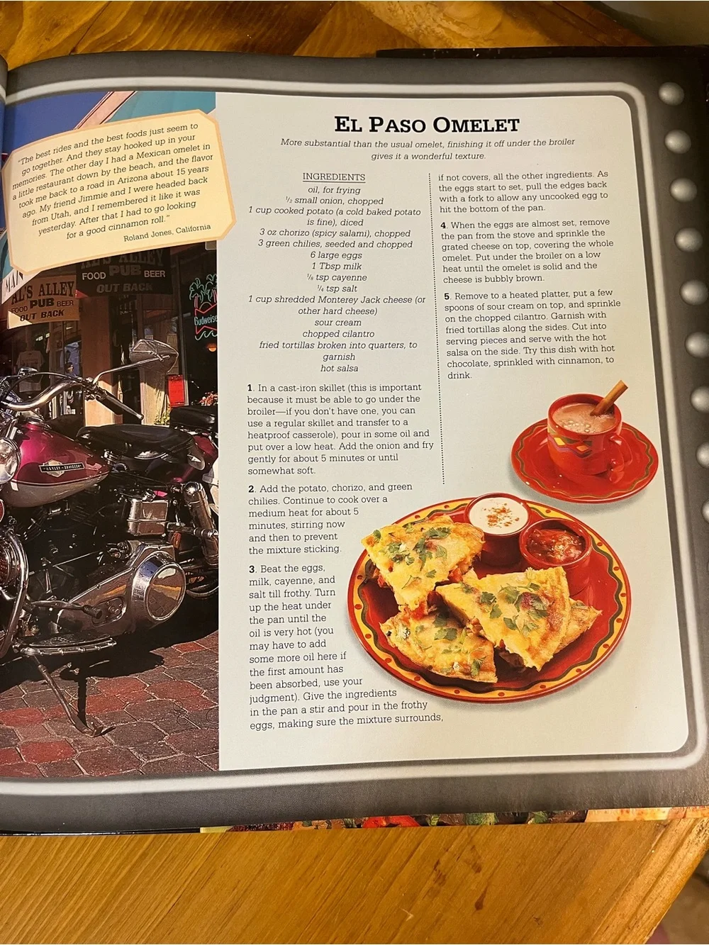 The Harley Biker's Cookbook by Owen Rossan 75 pgs recipes & Harley motorcycles